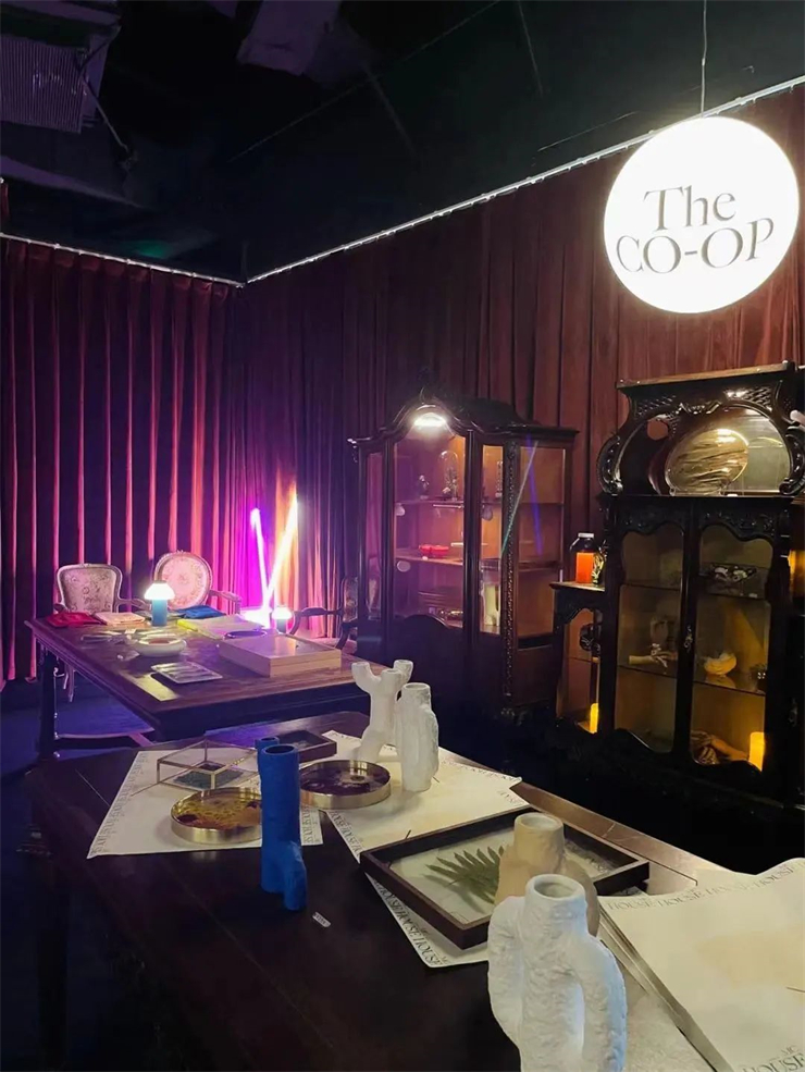 从上海跨越到成都,在两城之间掀起了一场商业新浪潮